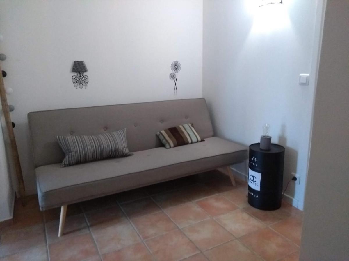 Appartement 3 Pieces Dans Villa Individuelle Falicon Kültér fotó